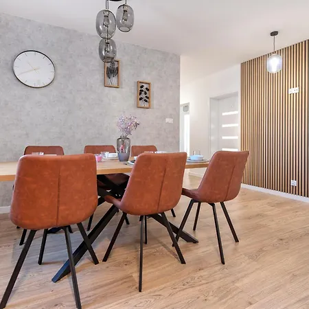 Jantarova - Acco Rent Apartment